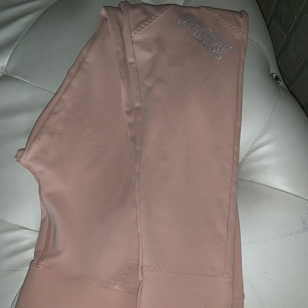 nude VS PINK ultimate leggings